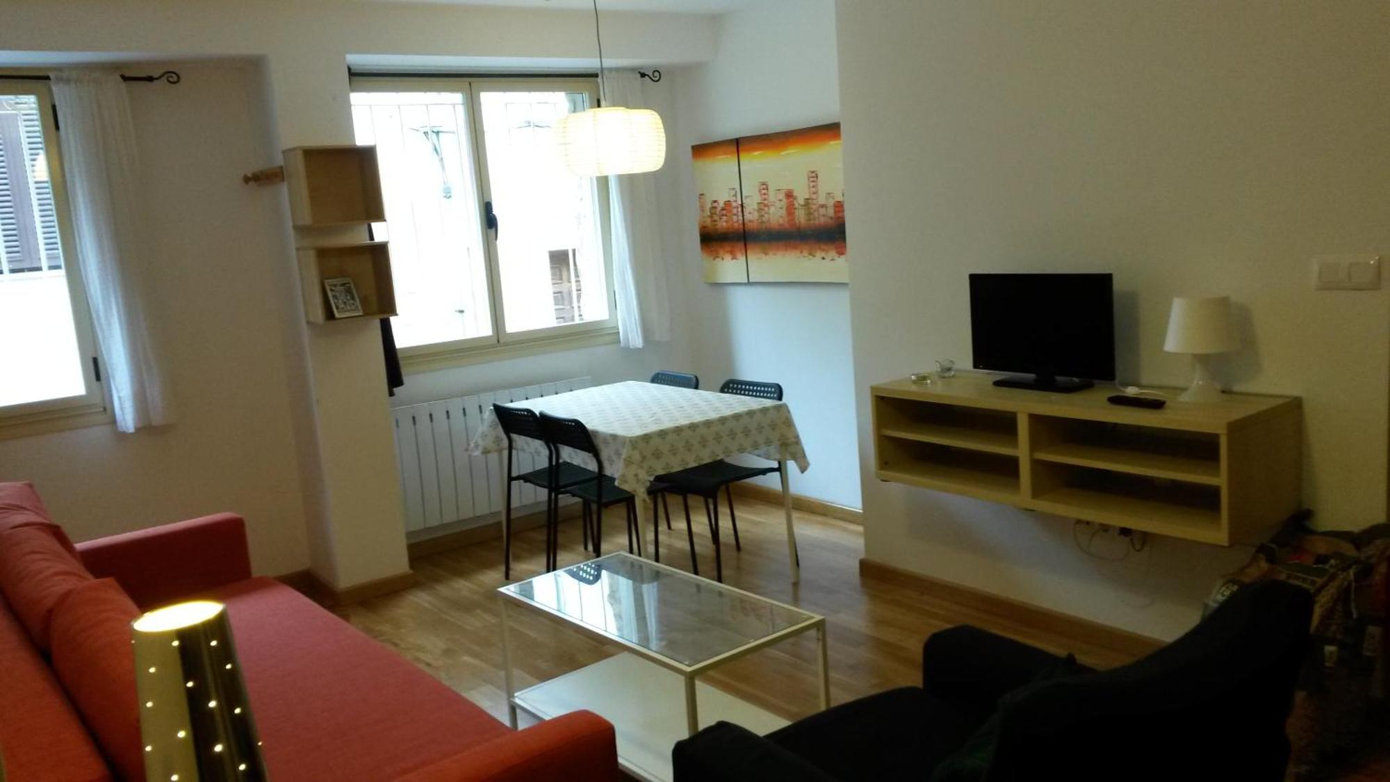 Apartamentos El Camino Вільяфранка-дель-Б'єрсо Екстер'єр фото