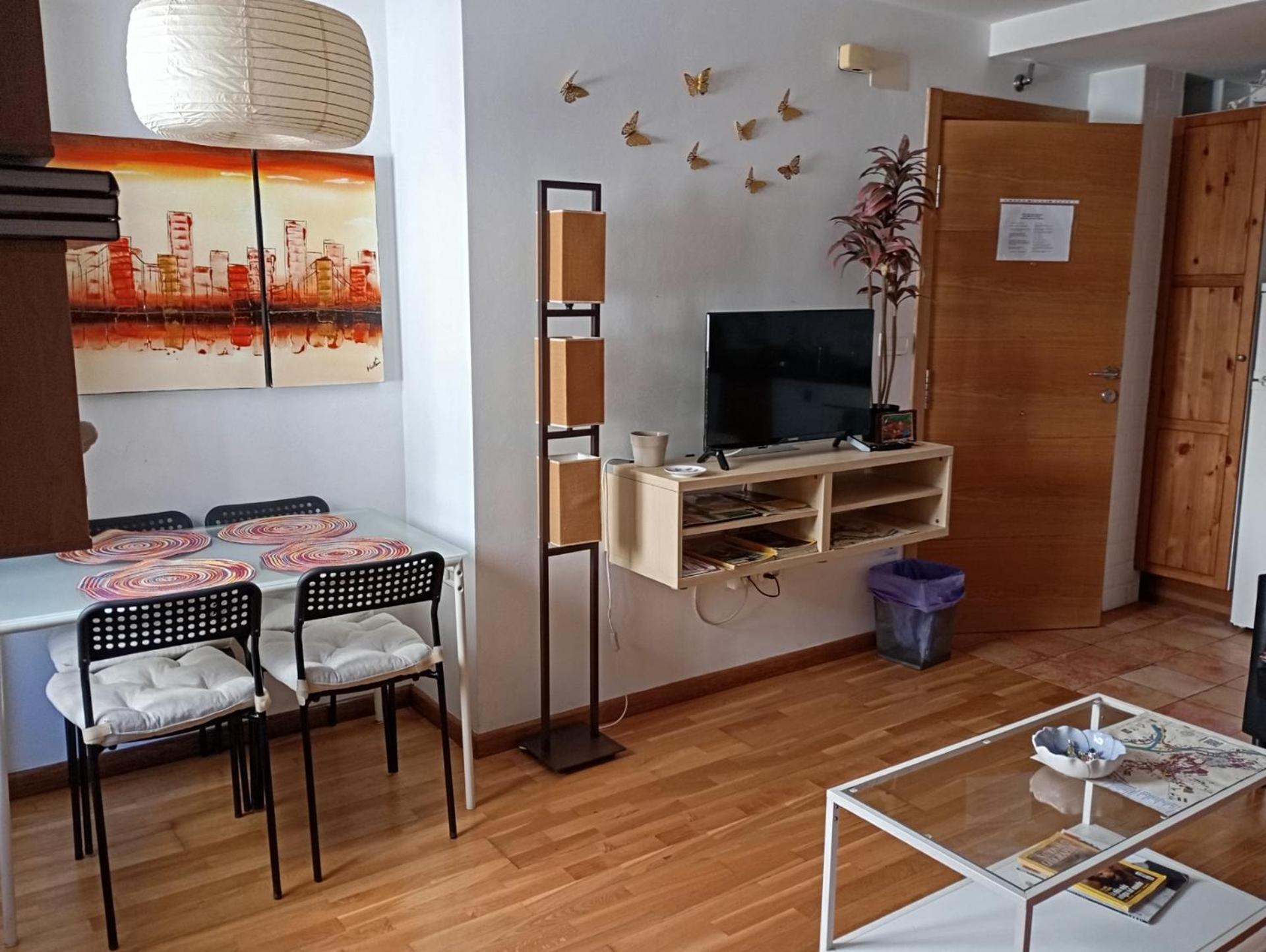 Apartamentos El Camino Вільяфранка-дель-Б'єрсо Екстер'єр фото