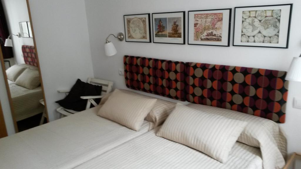 Apartamentos El Camino Вільяфранка-дель-Б'єрсо Екстер'єр фото